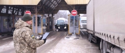 У Могилеві-Подільському призупинили пропуск вантажівок до Молдови