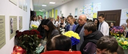 У Сосонському ліцеї відкрили меморіальний стенд на честь загиблих Героїв