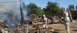 У Турбові згоріло дві тонни сіна - викликали рятувальників
