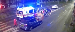 У Вінниці чоловік переходив дорогу на заборонний сигнал світлофора та потрапив під колеса автівки