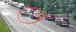 У Вінниці на Хмельницькому шосе сталась автопригода за участю двох авто
