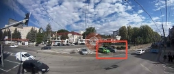 У Вінниці на вулиці Пирогова зіткнулись два авто
