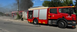 У Вінниці на вулиці Якова Шепеля згорів металевий контейнер
