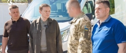 У Вінниці передали два автомобілі для бойових підрозділів Повітряних Сил