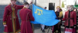 У Вінниці підняли національний прапор кримськотатарського народу
