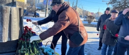 У Вінниці поклали квіти до пам'ятника жертвам чорнобильської трагедії 