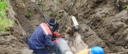 У Вінниці ремонтують системи каналізування та водопостачання ще однієї багатоповерхівки 