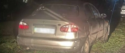 У Вінниці рецидивіст вкрав чуже авто, залишене власником без акумулятора