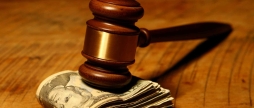 У Вінниці суд оголосив вирок чоловіку, який ошукав підприємця на 1,3 мільйона