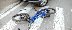 У Вінниці велоспедиста збили прямо на велоспедній доріжці