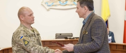 У Вінниці відзнакою «За мужність та відвагу» нагородили підполковника Вячеслава Пєскова