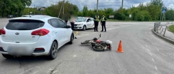 У Вінниці водій KIA в'їхав у мопед під керуванням 65-річного вінничанина