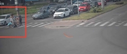 У Вінниці водій збив на переході дівчину на електросамокаті