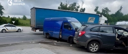 У Вінницькому районі через вантажівку сталася потрійна ДТП з постраждалою