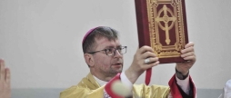 У вінницьких католиків змінився єпископ Папа Римський призначив нового очільника Камʼянець-Подільської дієцезії