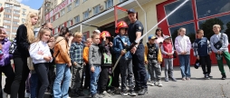 Учні Медвежевушківського ліцею завітали в гості до вінницьких рятувальників