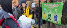 Учні Стадницької гімназії зібрали понад 40 кг вторсировини за один день