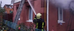 В Козятині згорів приватний житловий будинок