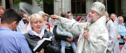 В Лука-Мелешківській громаді звершили першу літургію у новоствореній обителі