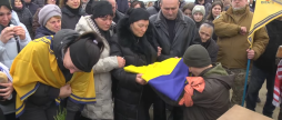 Вінничани попрощались із 20-річним бійцем полку "Азов" Олексієм Волинцем