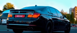 Вінничанин віддав BMW на аукціон та зібрав понад 12 мільйонів для ЗСУ