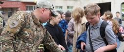 Вінницькі правоохоронці вчили дітей не панікувати у випадку надзвичайних ситуацій
