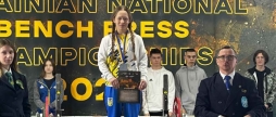 Вінничанка встановила рекорд України у жимі лежачи