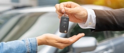 Вінничанина, підозрюваного у продажі гуманітарних авто можуть випустити під заставу