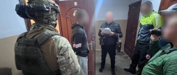 Вінницькі аферисти ошукували людей по всій країні на сотні тисяч гривень