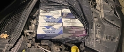 Вінницькі митники не пропустили через кордон вантаж прихованих пристроїв для куріння