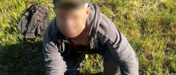 Вінницькі патрульні знайшли у підозрілого молодика наркотики