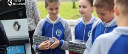 Вінницькі школярі та ювенальна поліція підтримали поранених захисників