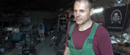 Вінницькі волонтери перетворили гараж на майстерню, де працюють заради фронту