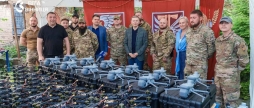 Вінниця передала п'яти бригадам 500 FPV-дронів та 25 квадрокоптерів Matrice 4E