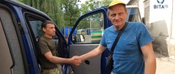 Як Білі янголи рятують цивільних ексклюзивний репортаж із прифронтової евакуації