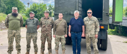 Якушинецька територіальна громада передала військовослужбовцям лазне-пральний комплекс