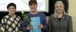 Янголи в білих халатах кого з вінницьких медсестер нагородили до професійного свята