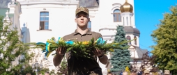 З нагоди Дня Конституції у Вінниці вшанували пам'ять полеглих Героїв