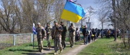 Жителі Літинської громади провели в останню дорогу Захисника з штурмового взводу
