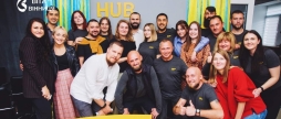 Зупинка американських грантів за один день як Вінниця та бізнес підставили плече Veteran Hub