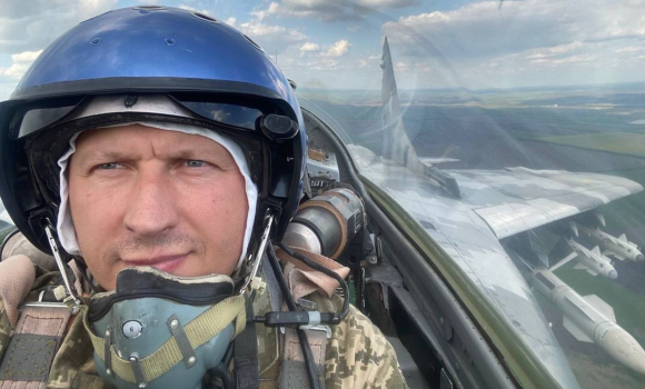 «Він був козаком по крові» історія військового льотчика, який загинув в небі над Вінниччиною «Він був козаком по крові» історія військового льотчика, який загинув в небі над Вінниччиною