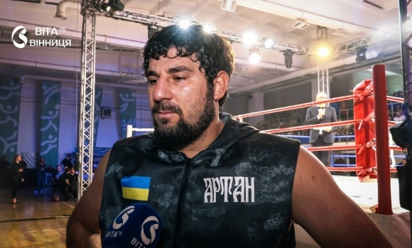 «Ворог мріє, щоб ми жили в страху» командир взводу 74-го розвідбату — про боксерський вечір у Вінниці «Ворог мріє, щоб ми жили в страху» командир взводу 74-го розвідбату — про боксерський вечір у Вінниці