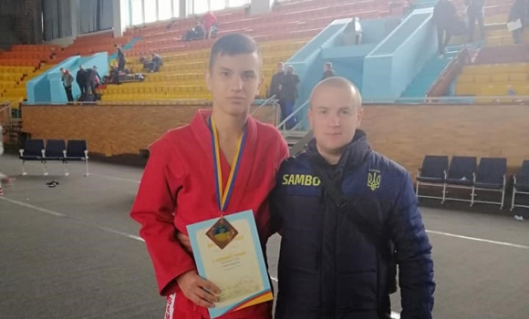 Вінницький самбіст Павло Зверько привіз "бронзу" з Чемпіонату України 