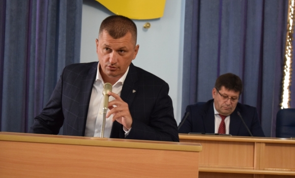 Вінницькі депутати ухвалили звернення до голови уряду