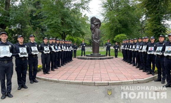 У Вінниці поліцейські вшанували пам’ять полеглих захисників України 