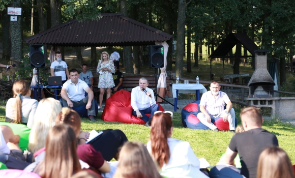 Відділ у справах молоді міськради влаштував дводенний табір для молоді Вінниччини