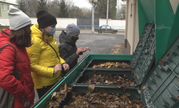 Для чого учні вінницьких шкіл розводять каліфорнійських червів