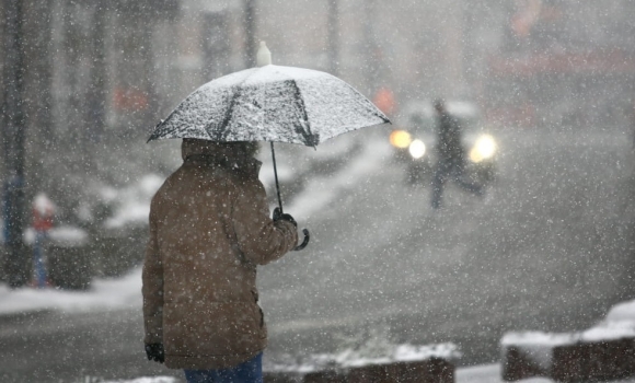 15 грудня у Вінниці вночі прогнозують сніг, а вдень - дощ та ожеледицю
