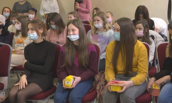 Вінницька ГО ДІА ДІТИ отримала системи безперервного моніторингу рівня глюкози у крові