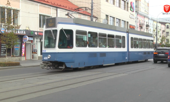 16 швейцарських трамваїв «Tram2000» вже курсують містом